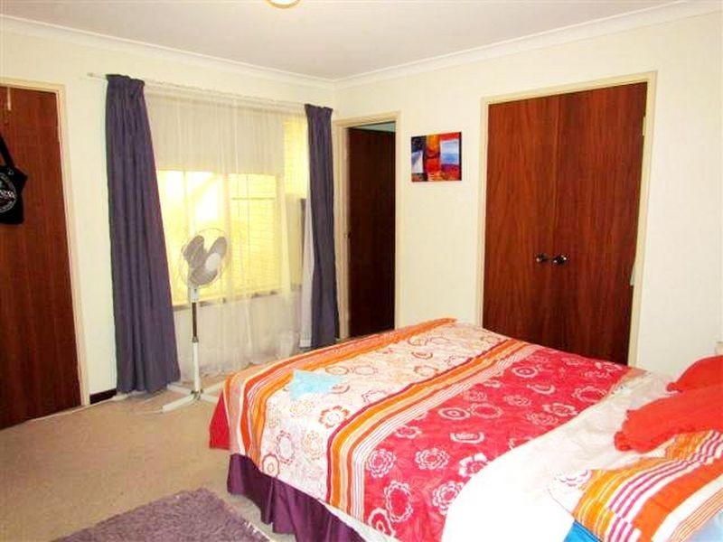 17B Sixth Avenue, Shelley WA 6148