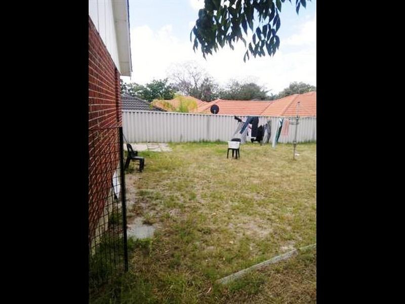 14 Andrews Road, Wilson WA 6107