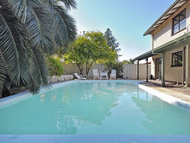 145 The Esplanade, Mount Pleasant WA 6153