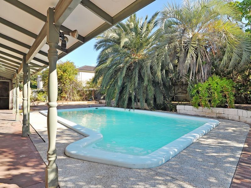 145 The Esplanade, Mount Pleasant WA 6153