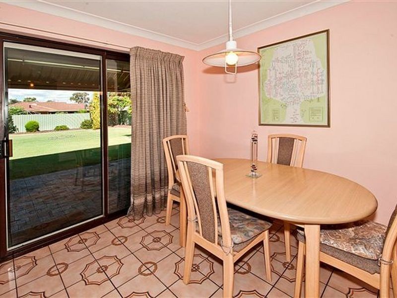 11 Ringarooma Way, Willetton WA 6155