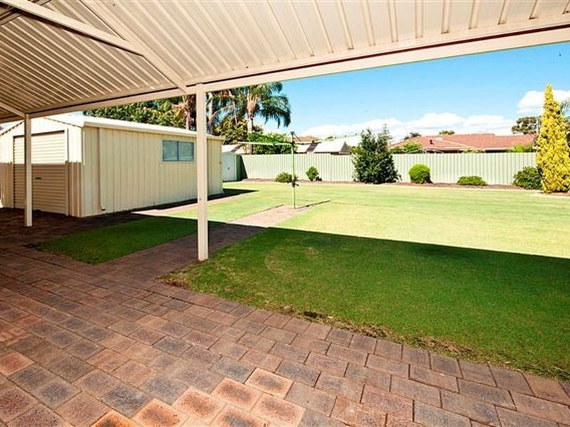 11 Ringarooma Way, Willetton WA 6155