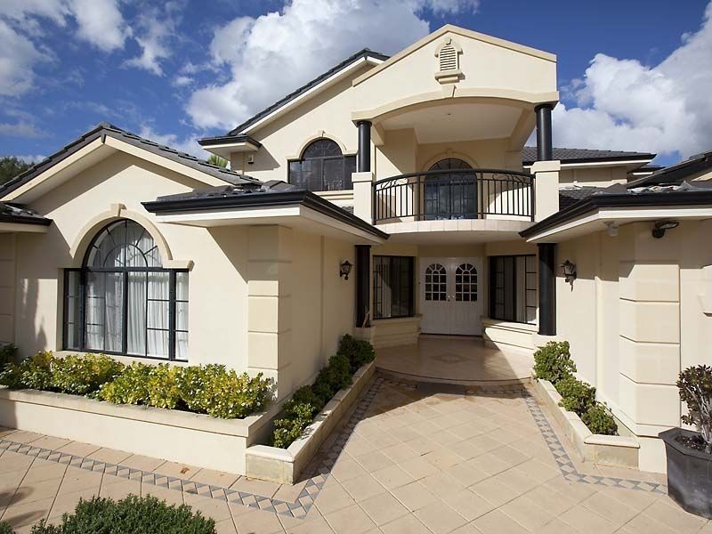 8 Bennett Drive, Canning Vale WA 6155