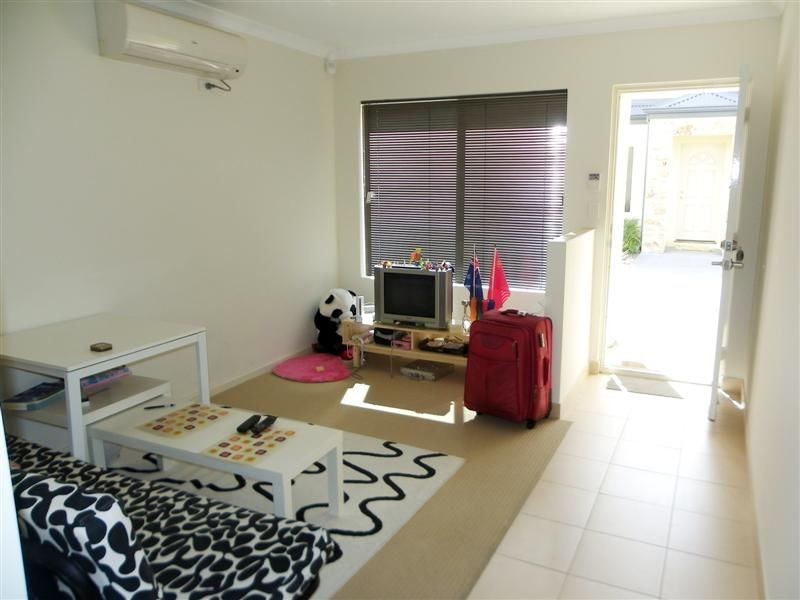 1/6 Morgan Street, Cannington WA 6107
