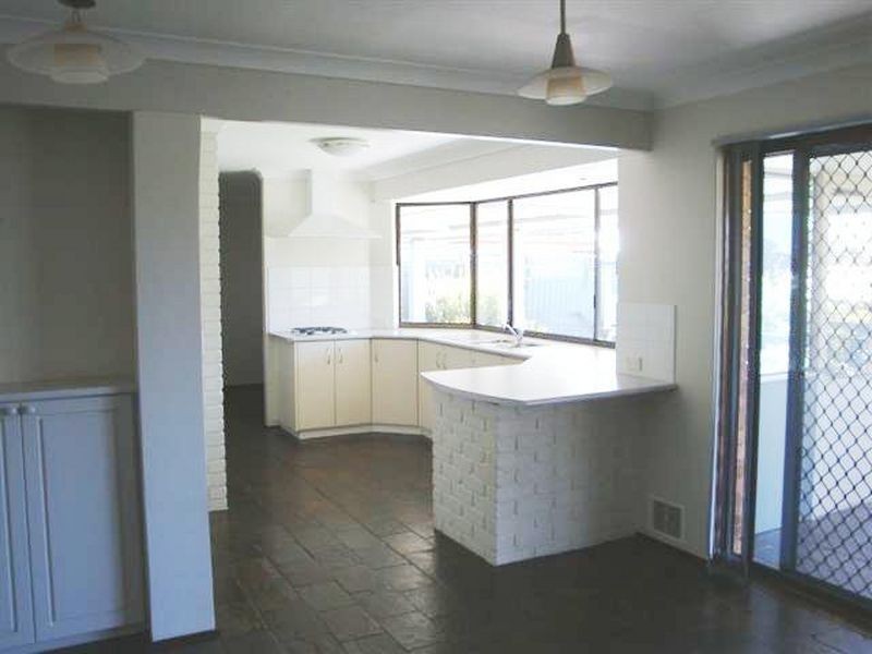 10 Donata Court, Willetton WA 6155