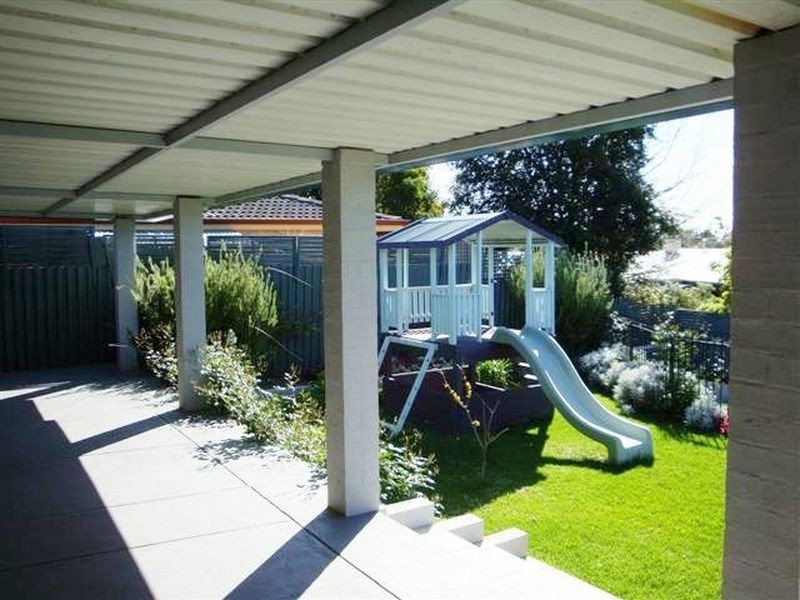 10 Donata Court, Willetton WA 6155