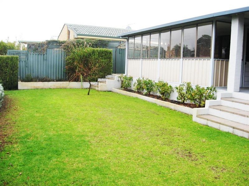 10 Donata Court, Willetton WA 6155