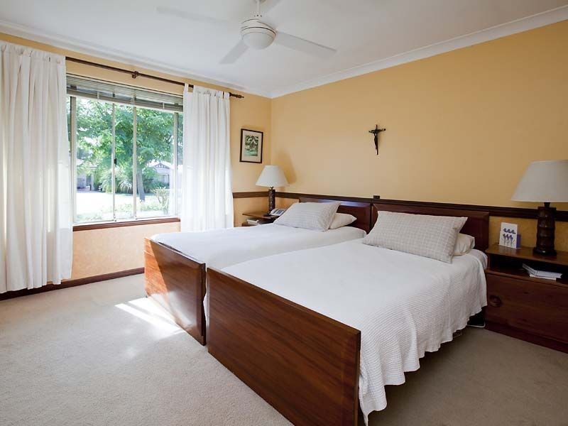 19a Sixth Avenue, Shelley WA 6148