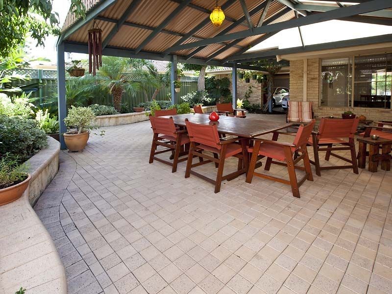 19a Sixth Avenue, Shelley WA 6148