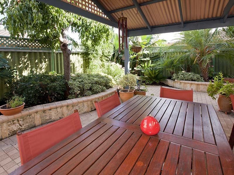 19a Sixth Avenue, Shelley WA 6148