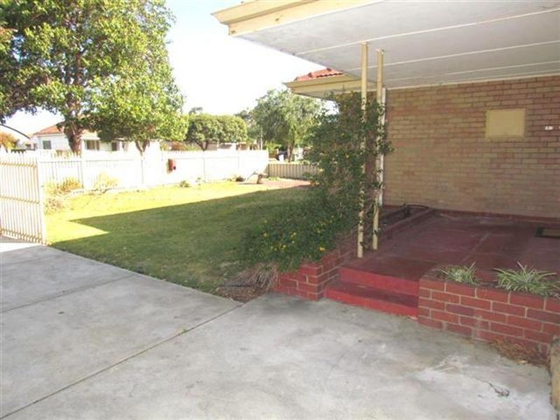 21 Acton Avenue, Bentley WA 6102