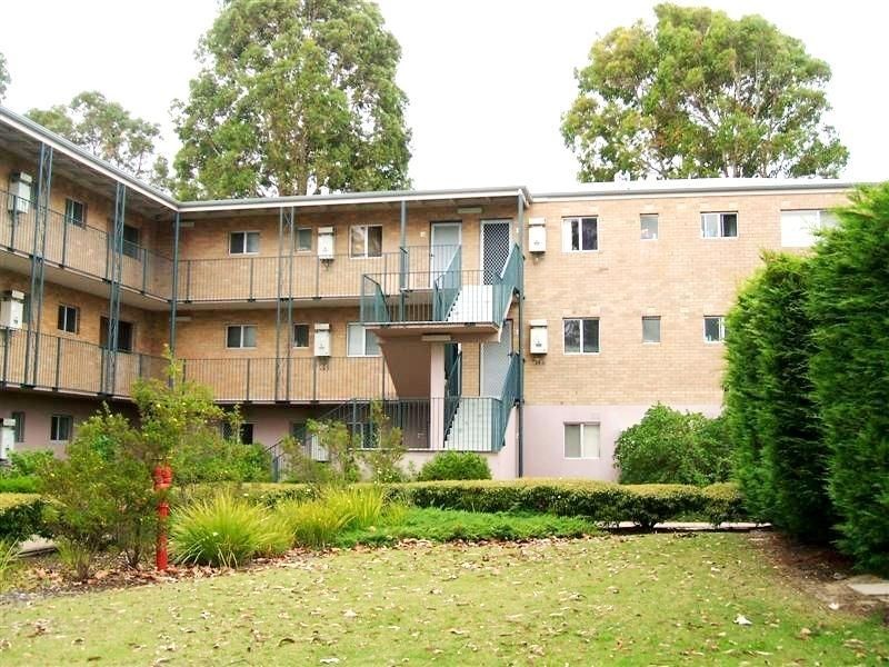 31/15 Friar John Way, Coolbellup WA 6163