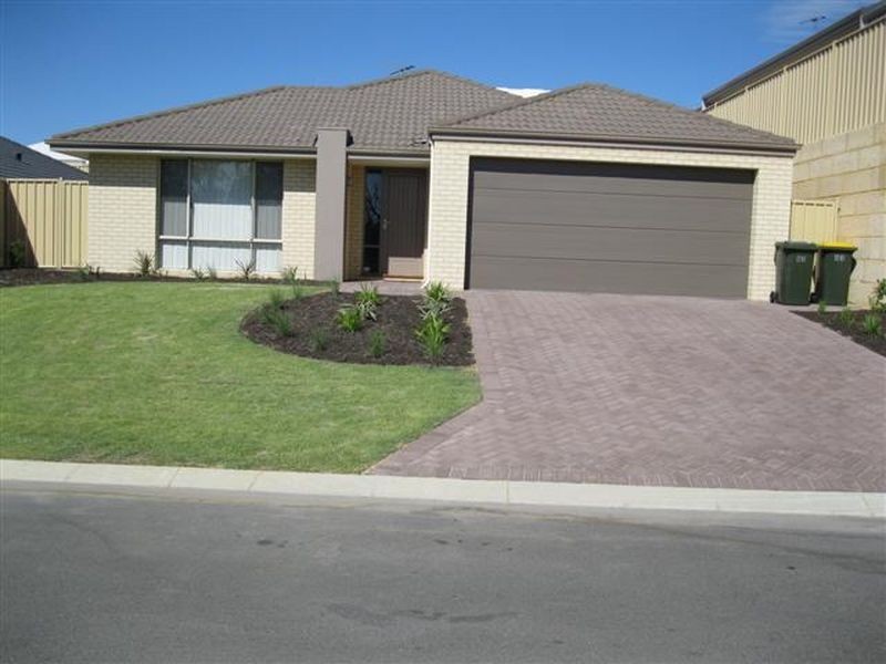 83 Peregrine Circle, Beeliar WA 6164