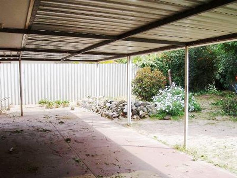 3 Wimmera Place, Huntingdale WA 6110