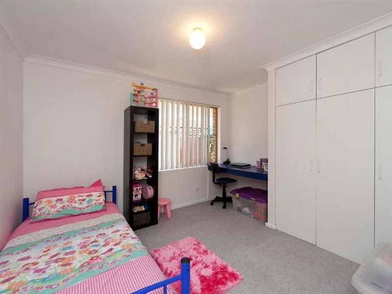 25 Matthew Avenue, Leeming WA 6149