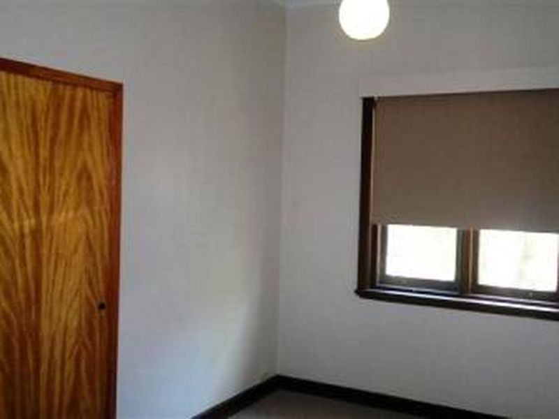 1/10 Andrews Road, Wilson WA 6107