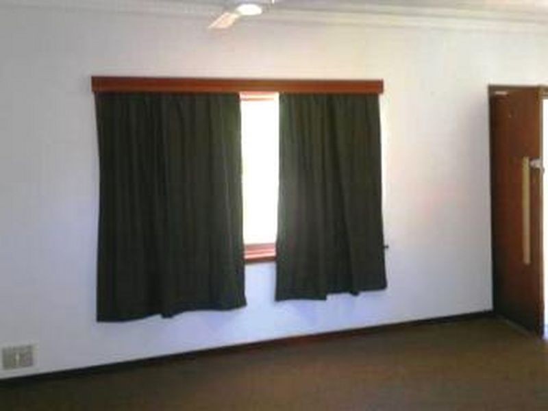 1/10 Andrews Road, Wilson WA 6107