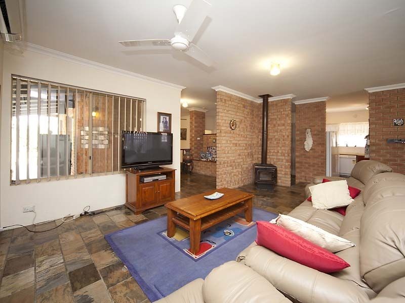 25 Huon Street, Willetton WA 6155