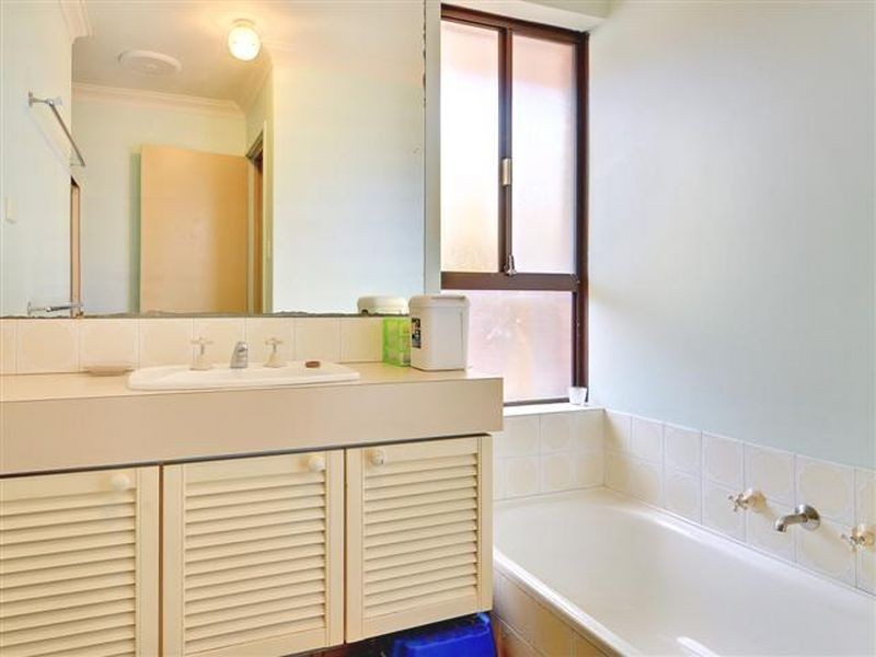 54 Dongala Way, Ferndale WA 6148