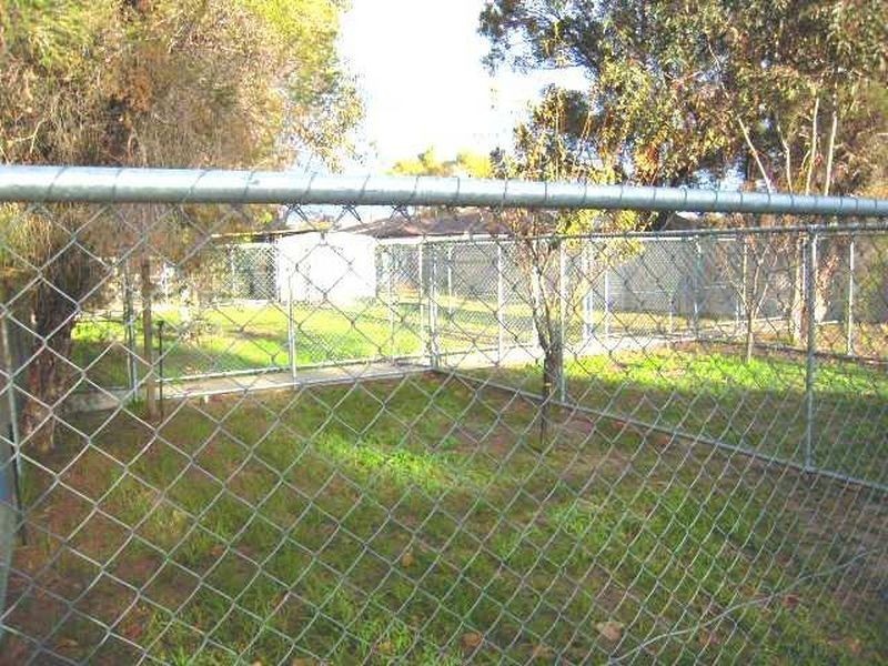 4 Fraser Road, Canning Vale WA 6155