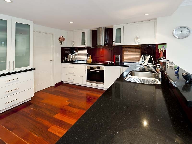 11 Pebble Bush Drive, Canning Vale WA 6155