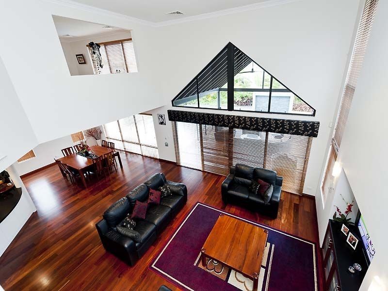 11 Pebble Bush Drive, Canning Vale WA 6155