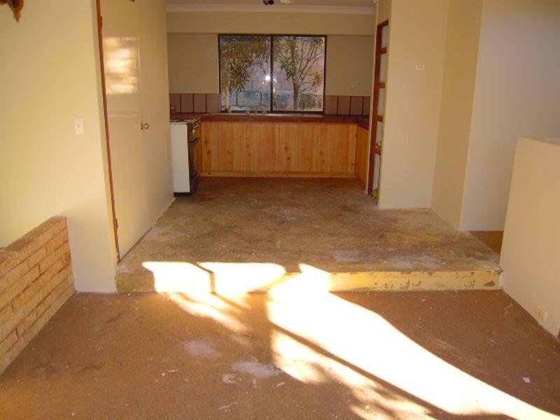 11 Glenrowan Place, Willetton WA 6155