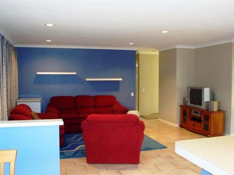 39 Tudor Avenue South, Shelley WA 6148