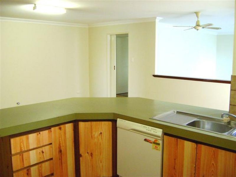 8 Newlyn Road, Willetton WA 6155