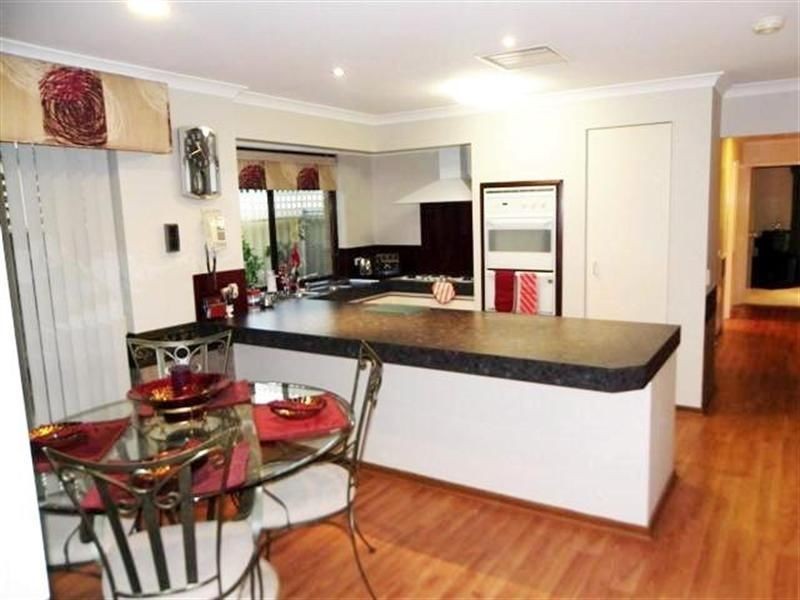 6 Sadko Close, Willetton WA 6155