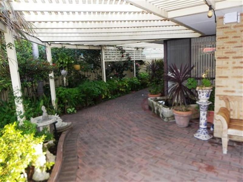 6 Sadko Close, Willetton WA 6155