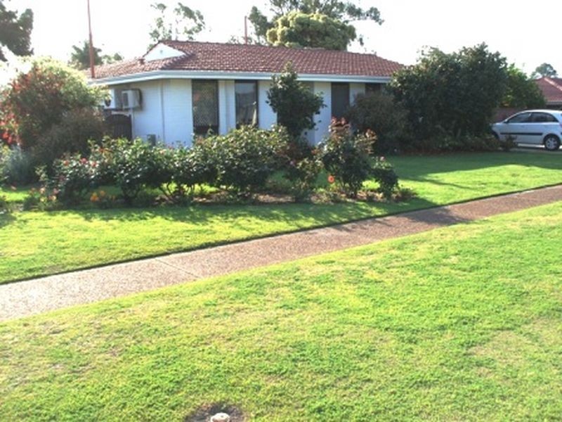 5 Tudor Avenue, Shelley WA 6148