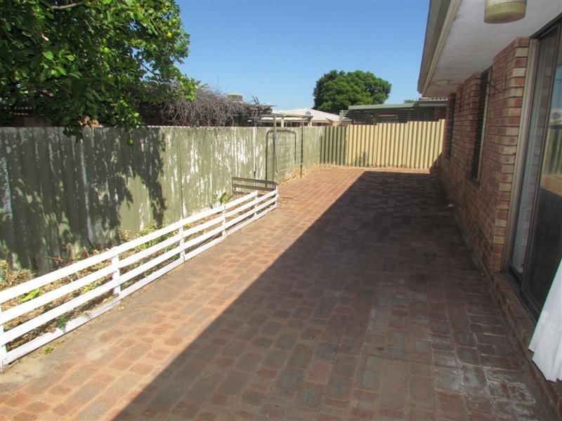 10/32 – 50 Dealy Close, Cannington WA 6107