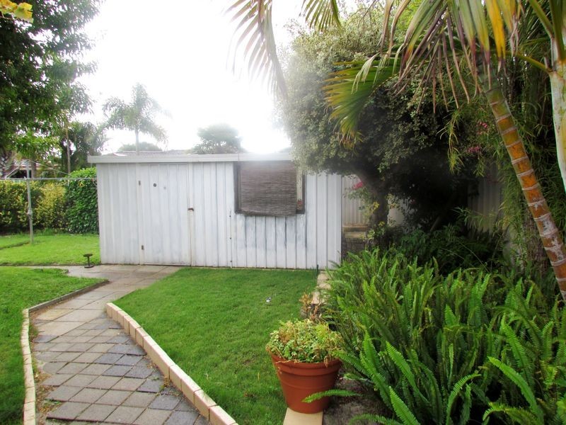 82 Burrendah Boulevard, Willetton WA 6155