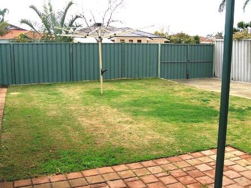 1 Sorell Way, Atwell WA 6164