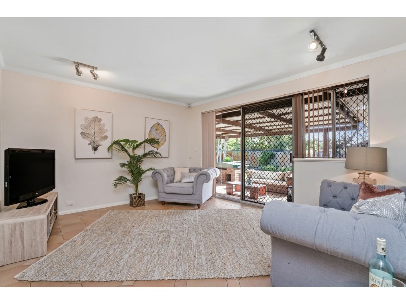 5 Vigors Avenue, Bull Creek WA 6149