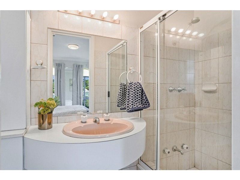 5 Vigors Avenue, Bull Creek WA 6149