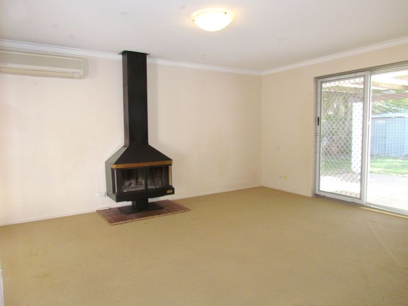 23 Burrendah Boulevard, Willetton WA 6155