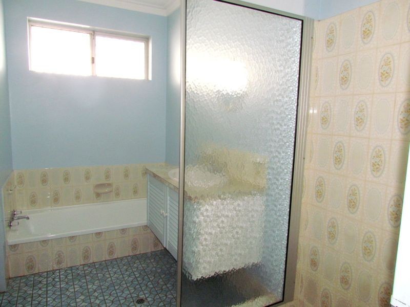 23 Burrendah Boulevard, Willetton WA 6155