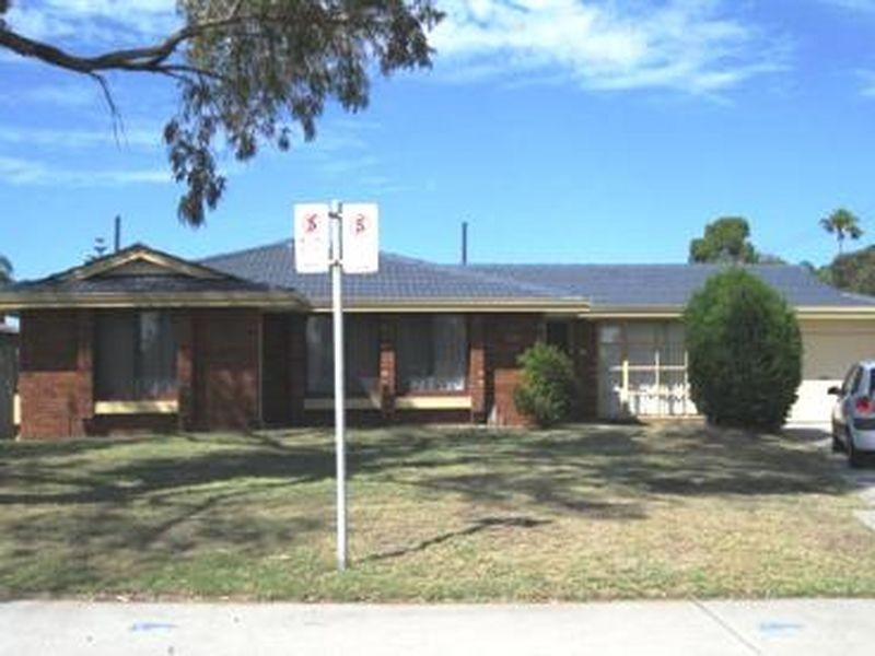 2 Zelkova Way, Parkwood WA 6147