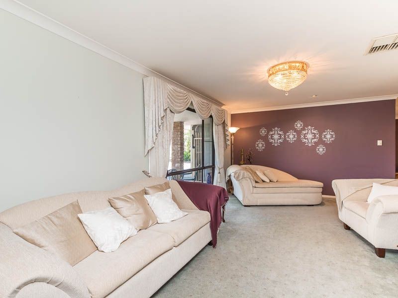 20 Chelmer Way, Willetton WA 6155