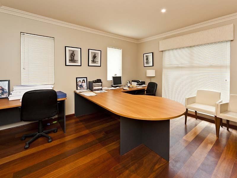 5 Dunbar Way, Canning Vale WA 6155