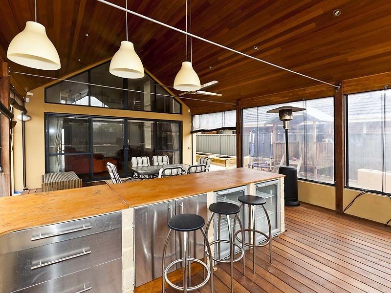 5 Dunbar Way, Canning Vale WA 6155