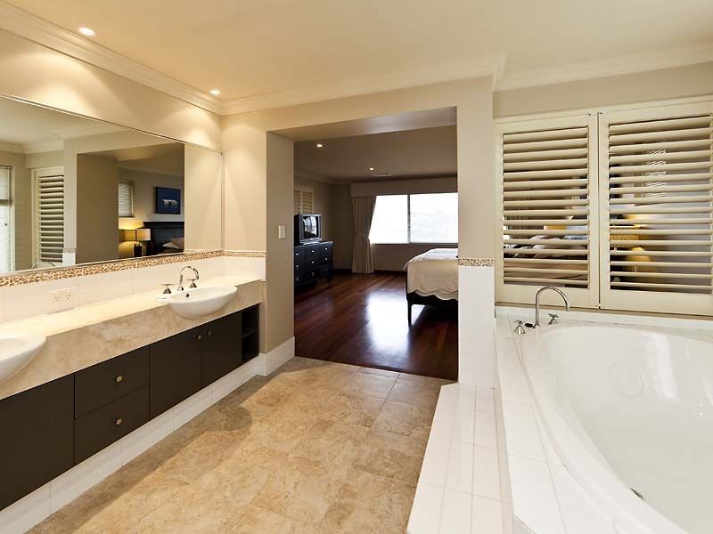 5 Dunbar Way, Canning Vale WA 6155