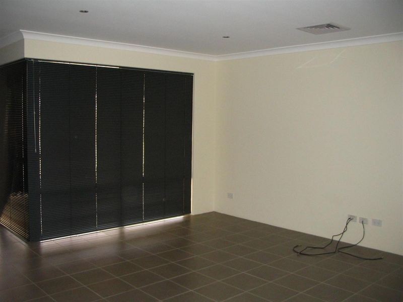 17 Newell Loop, Gosnells WA 6110