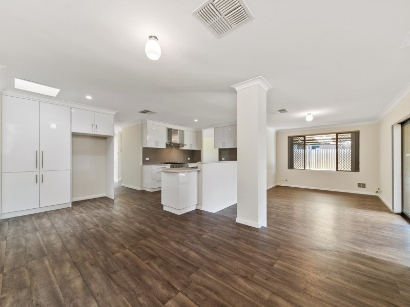 12 Kelly Place, Willetton WA 6155