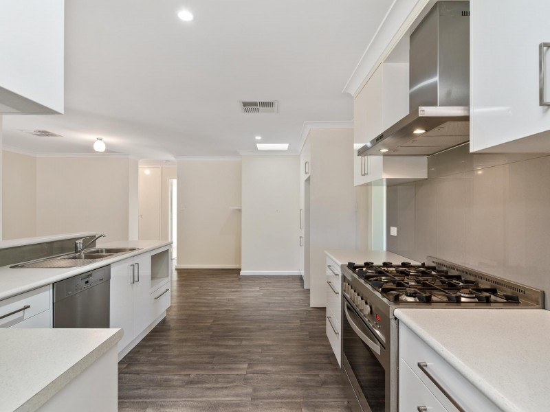 12 Kelly Place, Willetton WA 6155