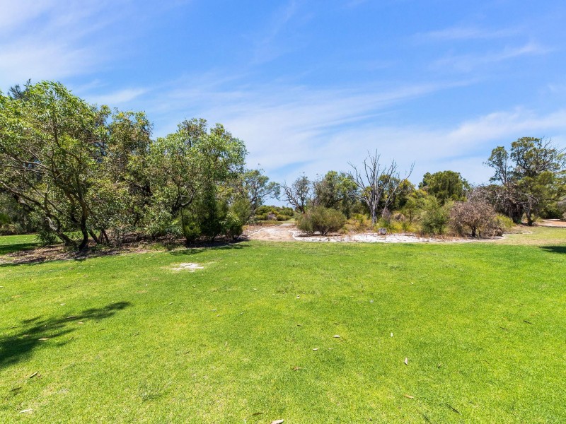 12 Kelly Place, Willetton WA 6155