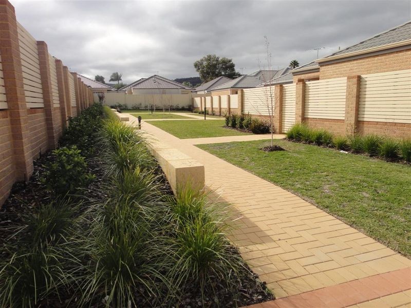 4/16-21 Third Avenue, Kelmscott WA 6111