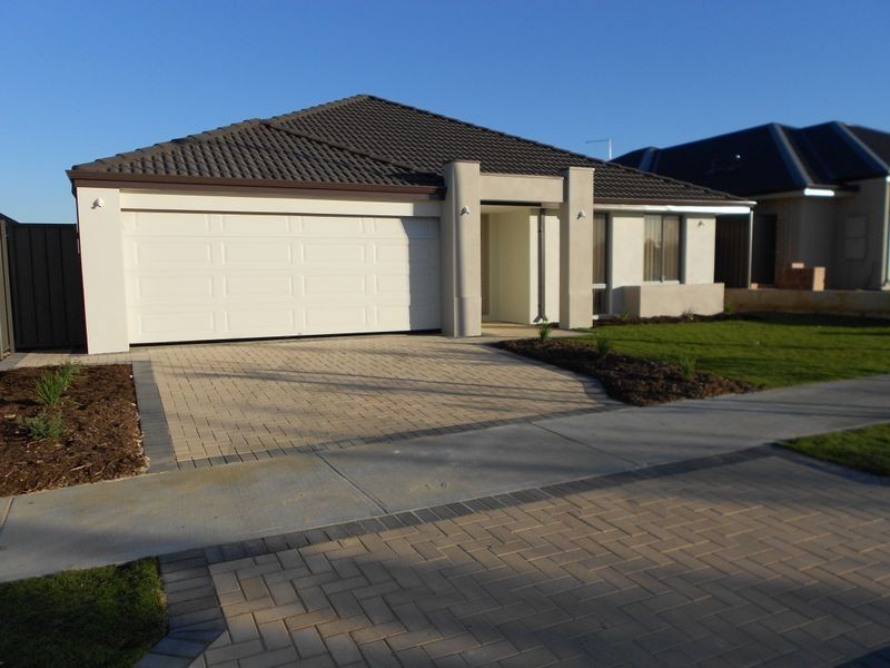 22 Bagatelle Road, Landsdale WA 6065